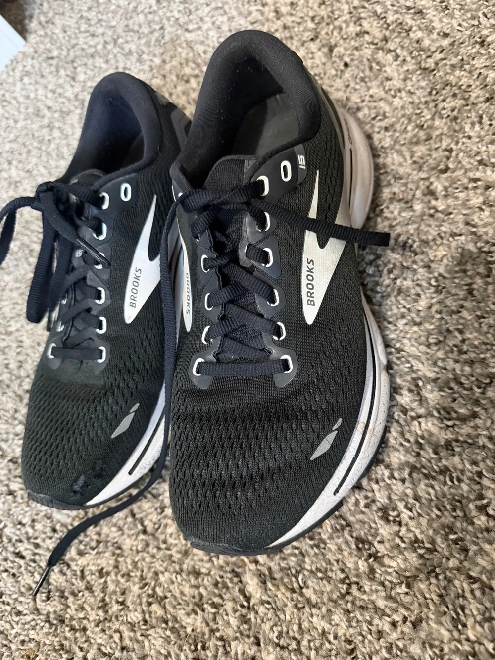 Brooks shoes